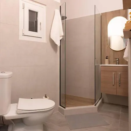 Spacious Modern In The Heart Of Center Appartement