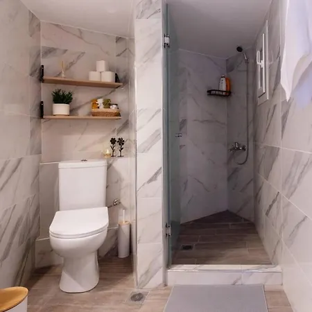 Spacious Modern In The Heart Of Center Appartement Thessaloniki