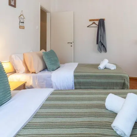 Spacious Modern In The Heart Of Center * Thessaloniki